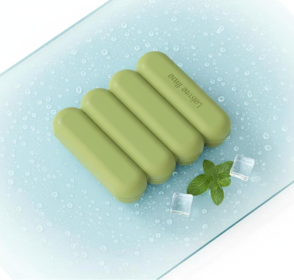 Silicone Ice Stick Tray – Easy Long Ice Sticks for Cold Drinks